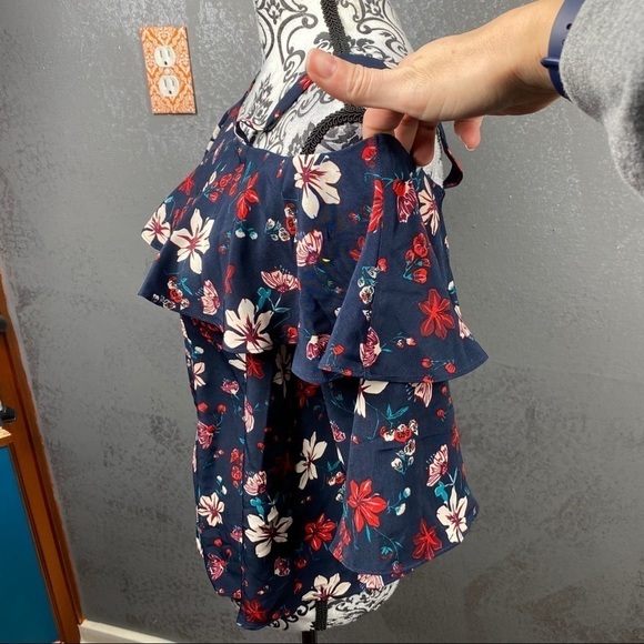 Rachel Zoe One Shoulder ruffle Floral Pullover Top - Picture 6 of 10